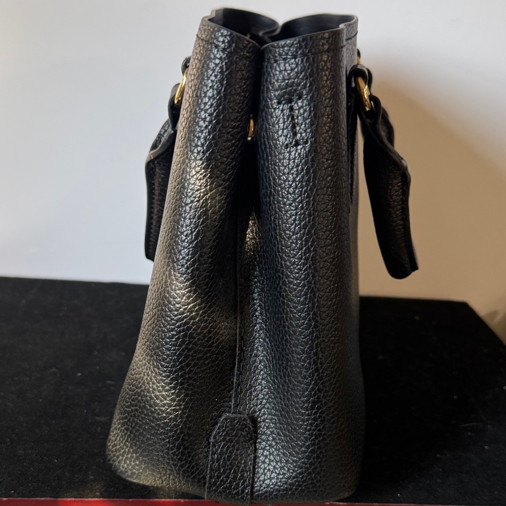 Nanette Lepore black pebbled faux leather tote handbag with a gold chain strap - Picture 8 of 10